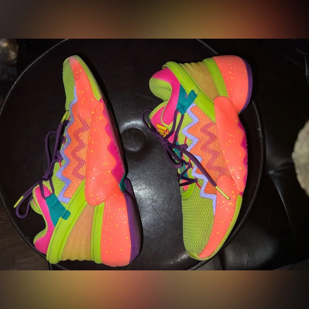 adidas D.O.N. Issue #2 'Prove Em Wrong/Let Em Hate men’s size 7 women’s 8.5 - Picture 13 of 14